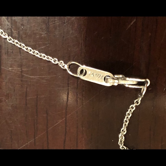 Heart necklace sterling silver- 18 inch in length - Picture 3 of 4